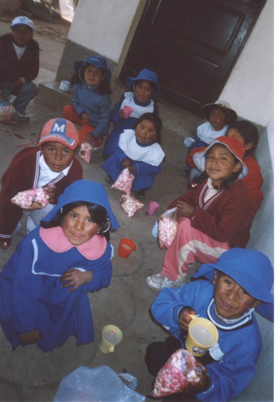 Niña beneficiaria de FUNDESI